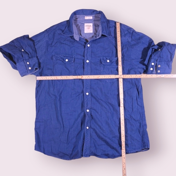 Fossil Shirt Women's Size L Blue Denim Chambray Long Sleeve Button Up Jean Top - Picture 4 of 7